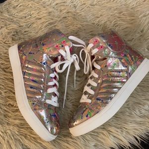New Stevies Steve Madden Metallic Paint Splatter High Tops Girls Sz 4